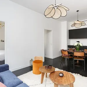 Habitat Parisien - Ponthieu Champs Elysees Apartment Paris